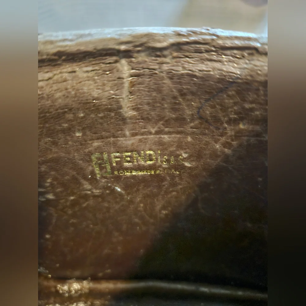 🫟 FENDI - Black/Tan Canvas Clutch with Iconic 'FF' Pattern - Picture 5 of 10